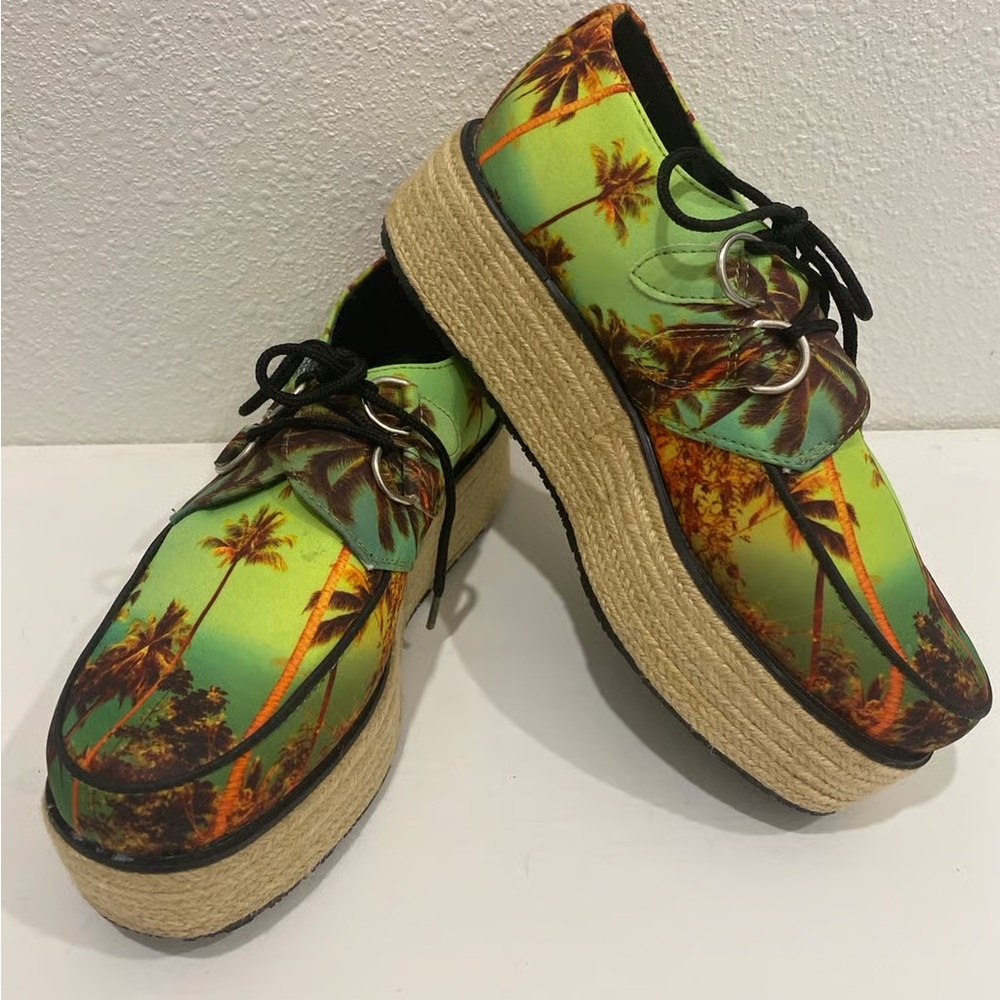 NWOT T.U.K. Palms Rope Wrapped Platform Canvas Creeper |Size 6 Men 7.5 Women